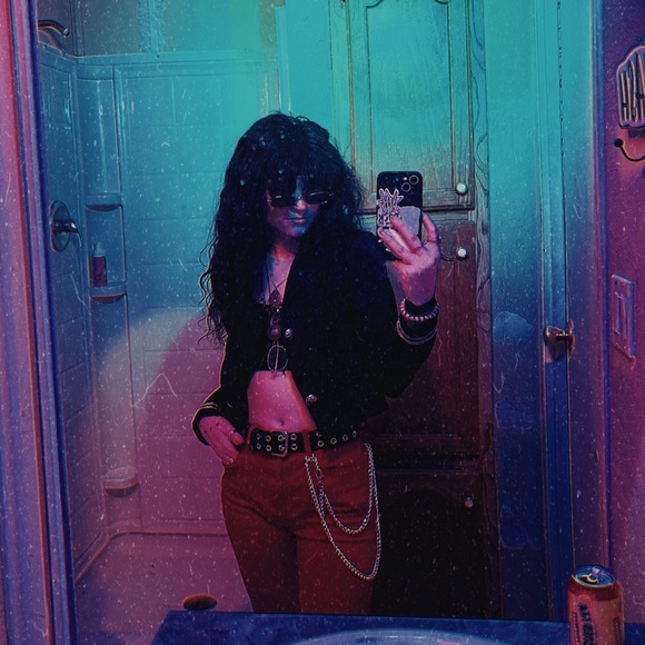 Meet your Posher, Aria - Picture 5 of 5